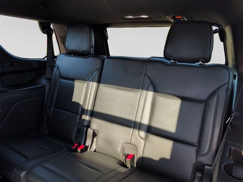 Used 2021 GMC Yukon Denali w/ Denali Premium Package AWD/4WD image 33