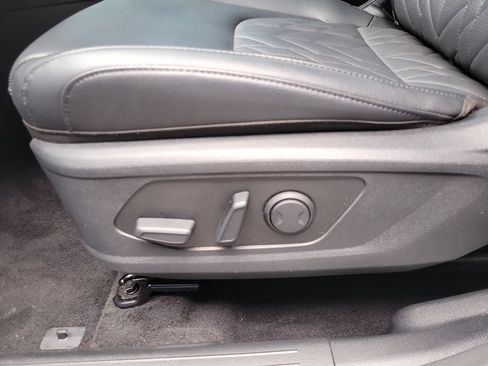 Certified 2024 Kia Sportage X-Line w/ X-Line Premium Package AWD/4WD image 15