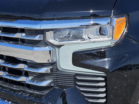 New 2026 Chevrolet Silverado 1500 LTZ w/ Technology Package AWD/4WD image 5