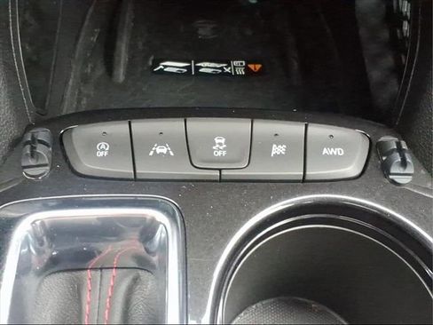 Used 2021 Chevrolet TrailBlazer RS w/ Sun and Liftgate Package image 23