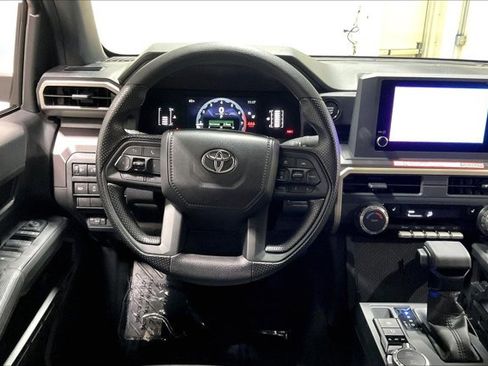 New 2026 Toyota Tacoma SR5 AWD/4WD image 17