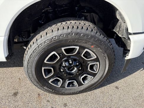 New 2026 Ford F350 Platinum AWD/4WD image 15
