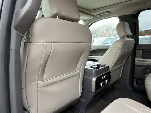Used 2020 Ford Expedition XLT w/ Equipment Group 202A image 22