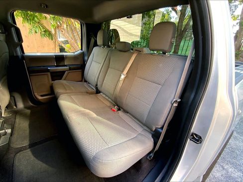 Used 2017 Ford F150 XLT image 19