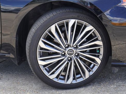 Used 2023 Nissan Altima 2.5 SL AWD/4WD image 28
