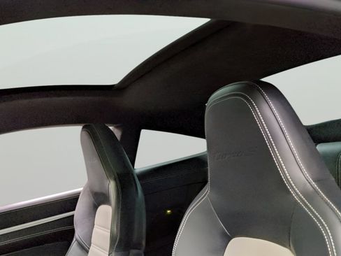 Used 2022 Porsche 911 Turbo S image 30