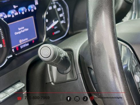 Used 2021 GMC Sierra 2500 Denali w/ Denali Black Diamond Edition AWD/4WD image 11