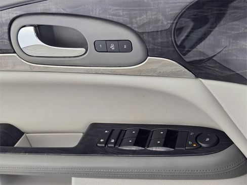 Used 2016 Buick Enclave Leather image 27