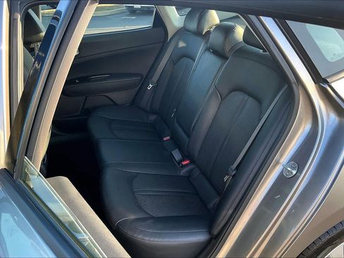 Used 2017 Kia Optima EX image 28