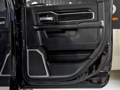 Used 2022 RAM 2500 Laramie AWD/4WD image 37