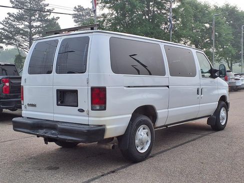 Used 2008 Ford E-250 and Econoline 250 RWD image 4