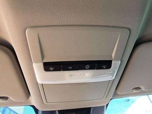 Used 2023 Nissan Rogue S image 20