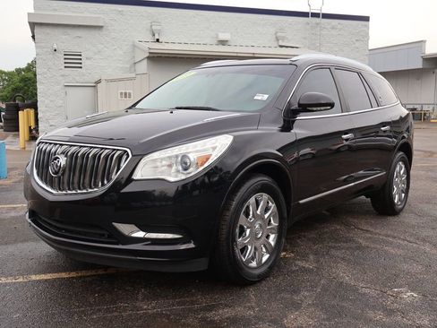 Used 2017 Buick Enclave Leather w/ Trailering Package AWD/4WD image 4