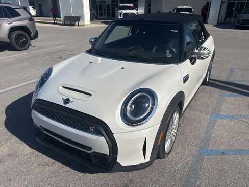 Used 2024 MINI Cooper S FWD image 7