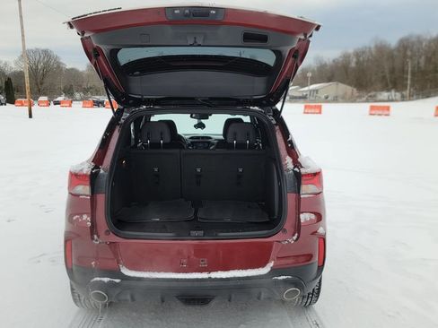 Used 2023 Chevrolet TrailBlazer RS w/ Convenience Package image 11