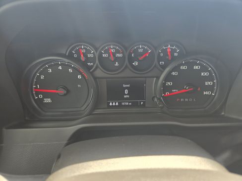 Used 2024 Chevrolet Silverado 2500 Custom w/ Custom Convenience Package AWD/4WD image 13