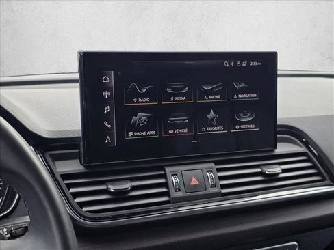 Certified 2023 Audi Q5 2.0T Premium w/ Convenience Package image 24