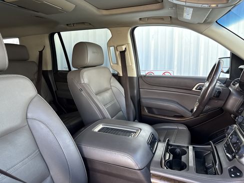 Used 2019 GMC Yukon Denali w/ Open Road Package image 38