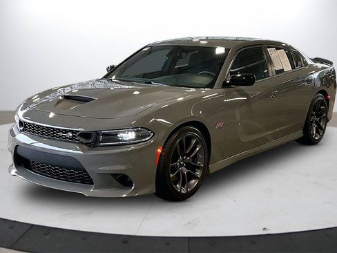 Used 2023 Dodge Charger Scat Pack w/ Harman/Kardon Audio Group image 4