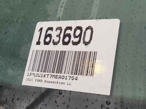 Used 2021 Ford Expedition Limited RWD image 3