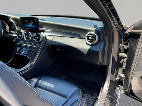 Used 2019 Mercedes-Benz C 300 4MATIC Sedan image 25