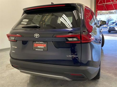 Used 2026 Toyota Grand Highlander Limited image 3