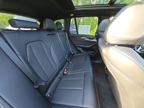 Used 2024 BMW X3 xDrive30i AWD/4WD image 17