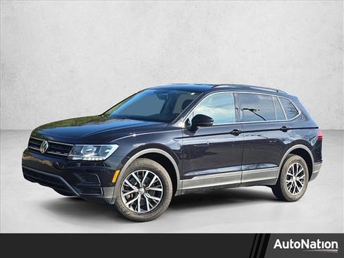 Used 2018 Volkswagen Tiguan SE w/ 3rd Row Seat Package image 1