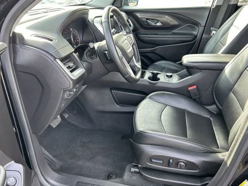 Used 2024 GMC Terrain SLT image 20