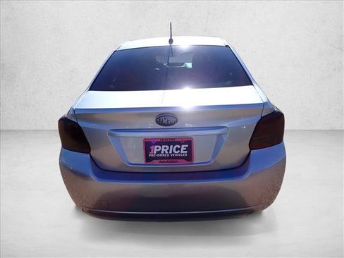 Used 2012 Subaru Impreza 2.0i Premium w/ All-Weather Pkg AWD/4WD image 3