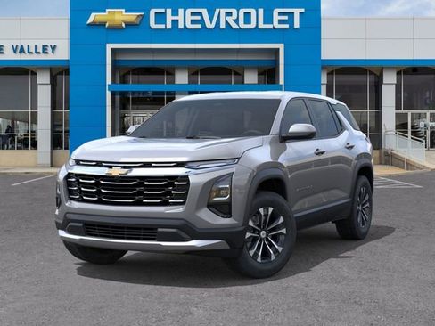 New 2026 Chevrolet Equinox LT image 6