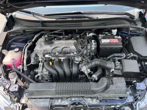 Used 2022 Toyota Corolla LE FWD image 36