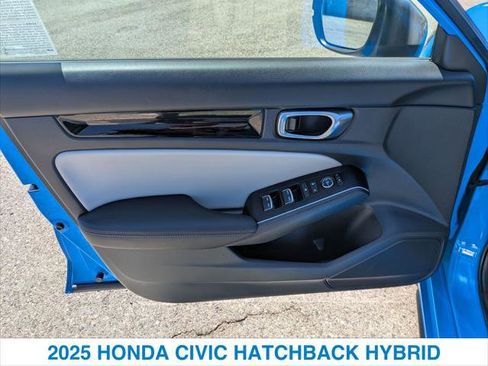 Certified 2025 Honda Civic Sport Touring image 12