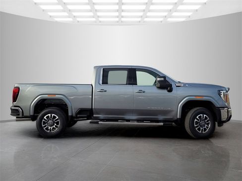 New 2026 GMC Sierra 2500 SLE w/ SLE Value Package; image 3