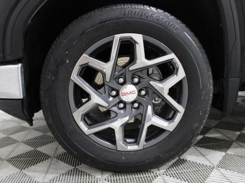 Used 2022 GMC Sierra 1500 SLT w/ SLT Convenience Package AWD/4WD image 50