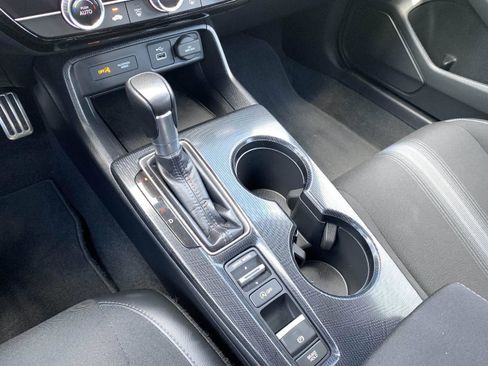 Certified 2024 Honda Civic Sport image 27