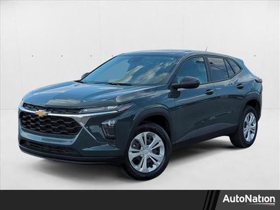 Used 2025 Chevrolet Trax LS