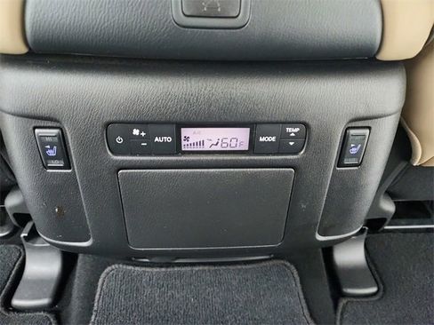 Used 2024 Nissan Armada Platinum w/ Captain's Chairs Package image 37