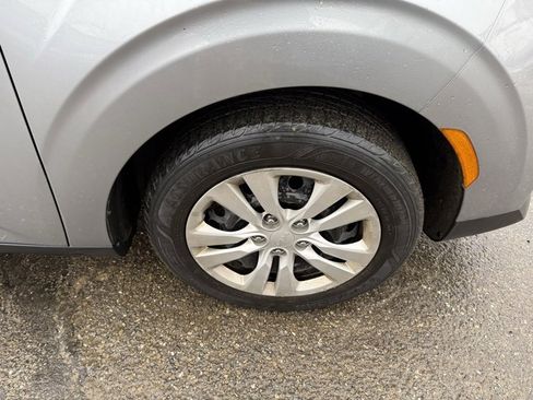 Certified 2022 Kia Soul LX image 14