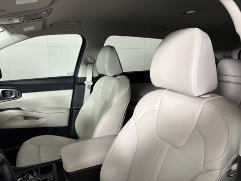 New 2026 Kia Sorento S FWD image 18