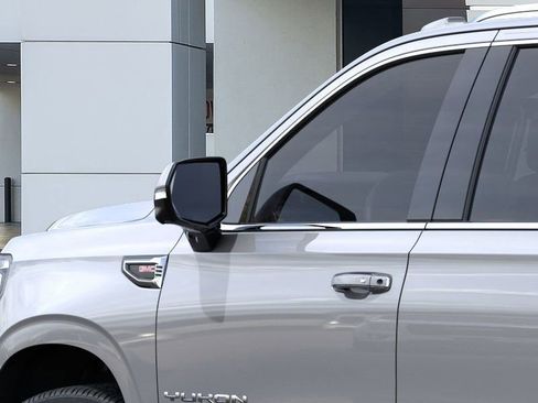 New 2026 GMC Yukon XL Elevation w/ Elevation Premium Package image 5