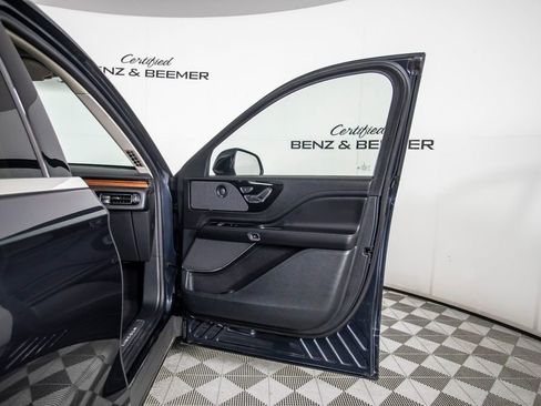 Used 2024 Lincoln Aviator Reserve w/ Equipment Group 201A image 26