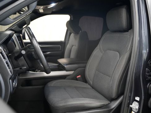 Used 2019 RAM 1500 Big Horn AWD/4WD image 22