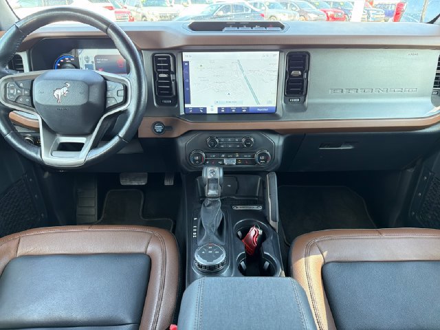 Used 2024 Ford Bronco Outer Banks AWD/4WD image 9