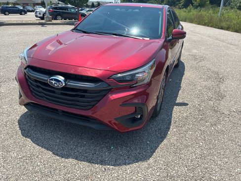 Certified 2025 Subaru Legacy Limited AWD/4WD image 3