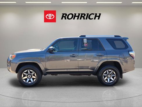 Used 2015 Toyota 4Runner Trail image 8