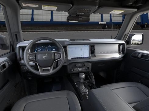 New 2026 Ford Bronco Big Bend w/ Black Diamond Package AWD/4WD image 9