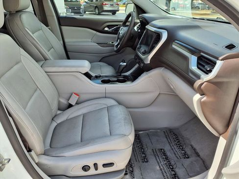 Used 2018 GMC Acadia SLT image 9