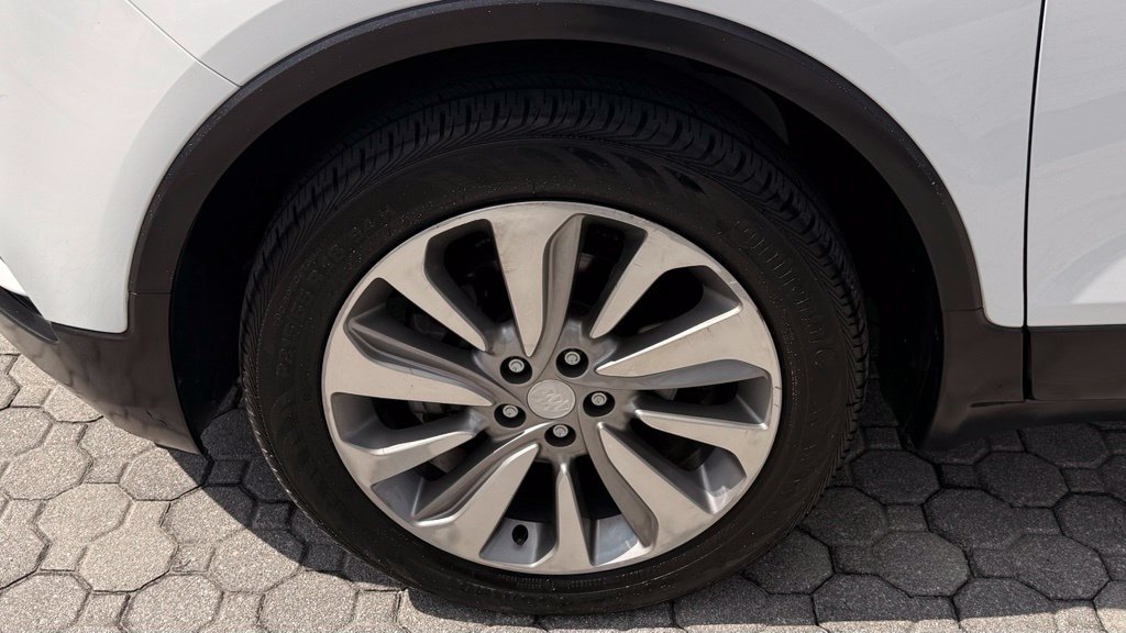 Used 2019 Buick Encore Preferred w/ Safety Package FWD image 16