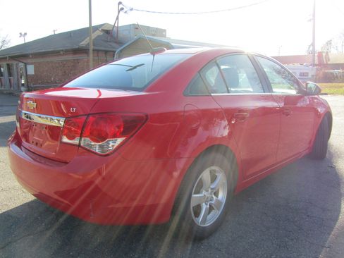 Used 2015 Chevrolet Cruze LT image 11